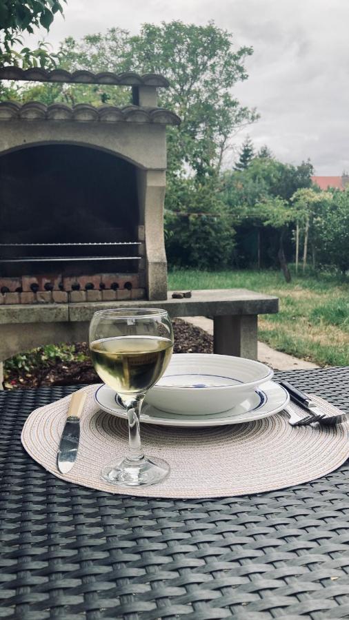 Nice House, Garden And Bbq 3Km From The Beach / Jolie Maison, Jardin Et Bbq A 3 Km De La Plage Coudekerque-Branche Esterno foto